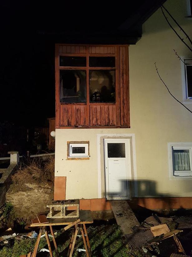 Feuerwehreinsatz: Einfamilienhaus stand in Flammen