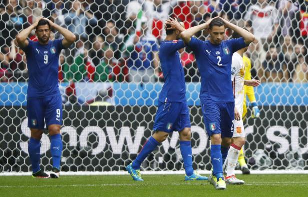 Italien wirft Titelverteidiger Spanien raus