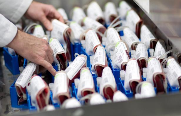 Krankenhäuser wollen Blut sparen