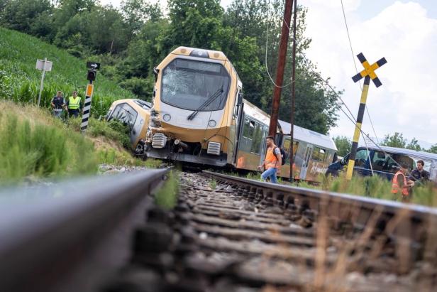 Mariazellerbahn kippte um: Lokführer vor Gericht