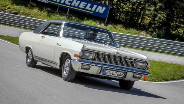 Zeitreise: Unterwegs im Opel Diplomat Coupé von 1966