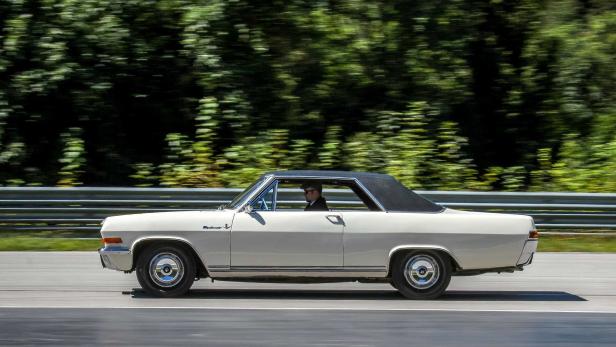 Zeitreise: Unterwegs im Opel Diplomat Coupé von 1966