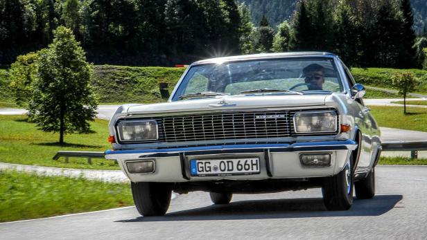 Zeitreise: Unterwegs im Opel Diplomat Coupé von 1966