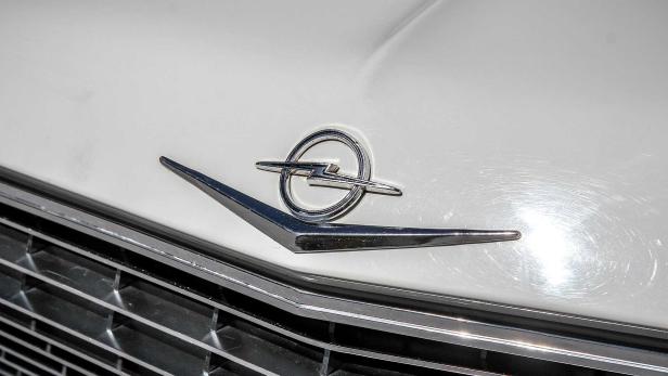 Zeitreise: Unterwegs im Opel Diplomat Coupé von 1966