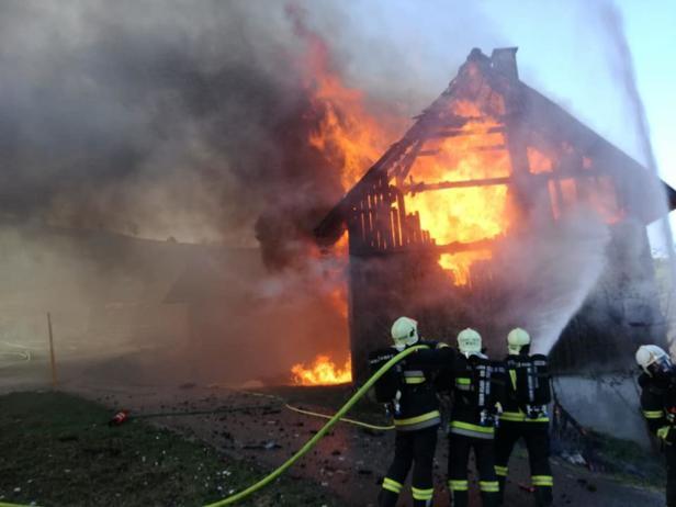 Drei Brände in zwei Tagen forderten Oberösterreichs Feuerwehren