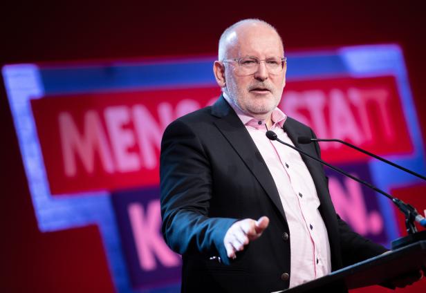 EU-WAHL: SPÖ-WAHLAUFTAKT "MENSCHEN STATT KONZERNE": TIMMERMANS