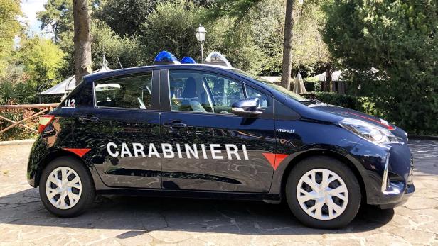 Warum die Carabinieri in Italien künftig Toyota Yaris Hybrid fahren
