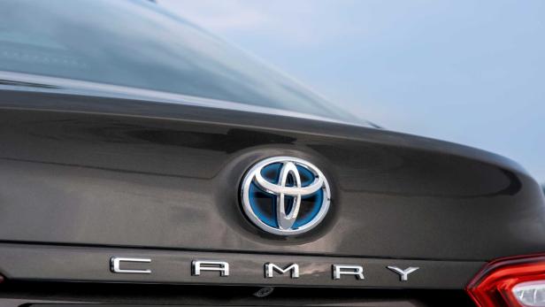 Neuer Toyota Camry: Avensis-Nachfolger mit Hybridantrieb