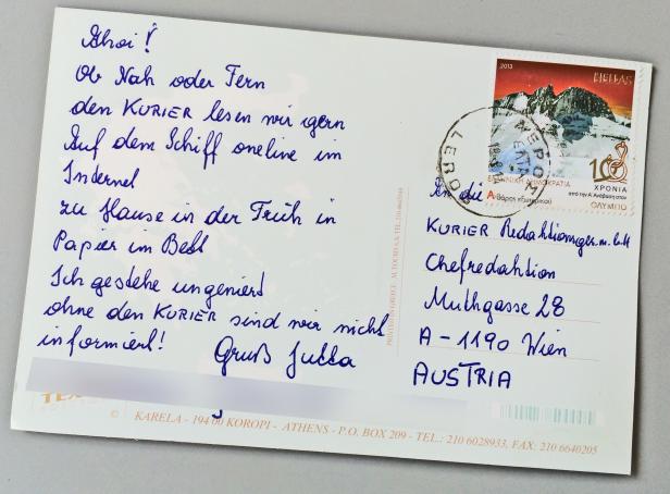 Gewinner-Postkarte - KURIER Aktion Eine handgeschriebene Postkarte mit einem griechischen Bergmotiv und einer Nachricht an die Kurier Redaktion in Wien.
