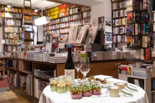 Avcoado zum Bestseller: Diese 5 Buchhandlungen bieten auch Kulinarik