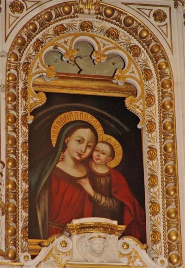Diebe stahlen Marienbild aus Kirche