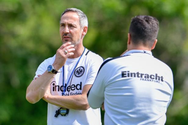 FBL-EUR-C3-FRANKFURT-TRAINING Das Titelduell Bayern vs. Dortmund elektrisiert Deutschland