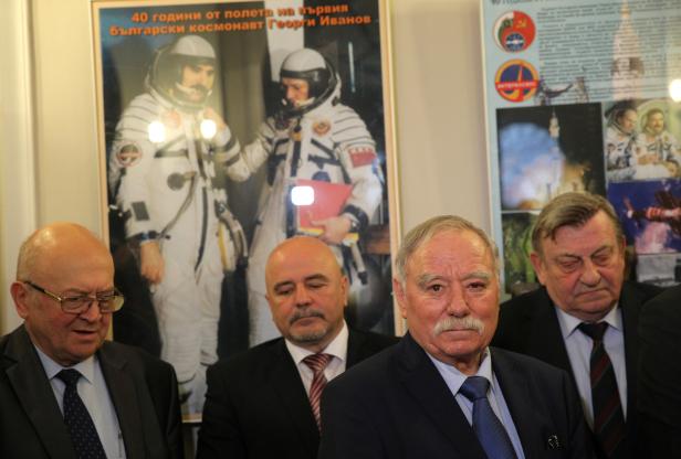 Auf dem Weg ins EU-Parlament: Kosmonaut, Köchin, Tennis-Rüpel