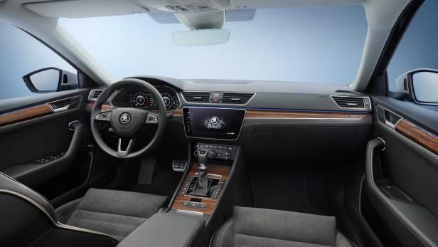 Skoda Superb Combi erstmals auch als Scout