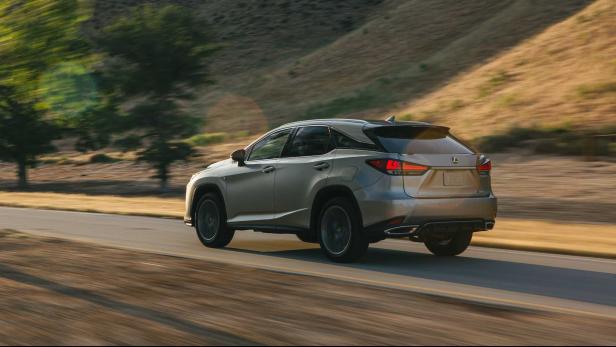 Lexus RX Facelift: Neue Optik und verbessertes Fahrwerk