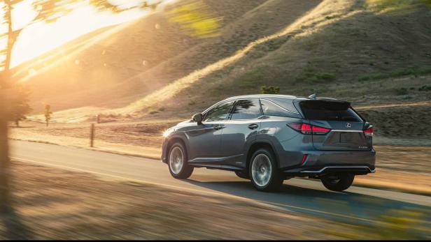 Lexus RX Facelift: Neue Optik und verbessertes Fahrwerk