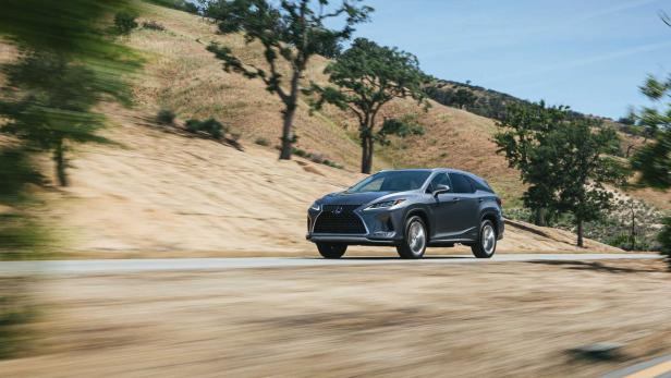 Lexus RX Facelift: Neue Optik und verbessertes Fahrwerk