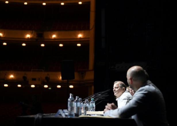 Martin Kusej gibt Burgtheater-Spielplan bekannt