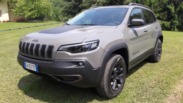 Ausfahrt mit dem Jeep Cherokee mit neuem 2.0 T-GDI