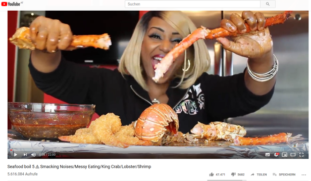 YouTuberin isst Krebstiere - und Millionen Menschen schauen ihr zu