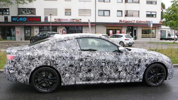 Kommendes BMW 4er Coupé: Erlkönig zeigt sich in München