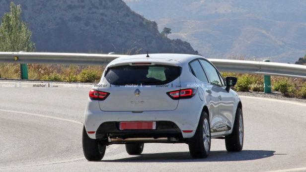 Erlkönig: Renault testet Kleinwagen-SUV oberhalb des Captur
