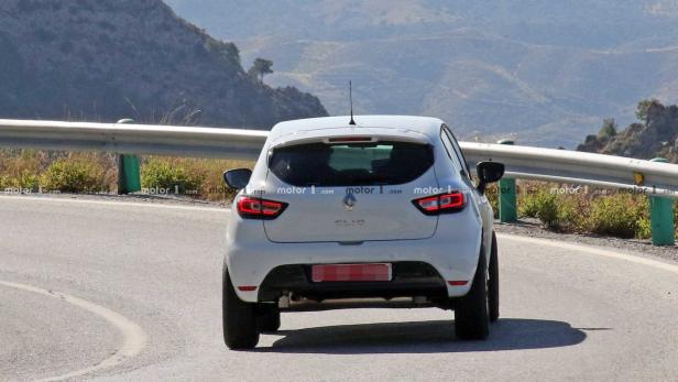 Erlkönig: Renault testet Kleinwagen-SUV oberhalb des Captur