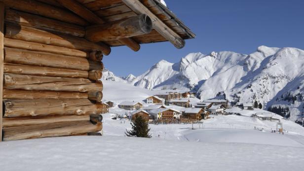 In Arlberg im Naturschnee versinken