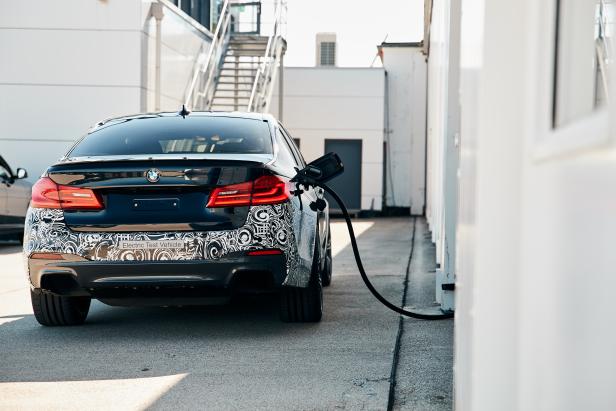 Elektro-5er von BMW beschleunigt in unter 3 Sekunden auf 100 km/h