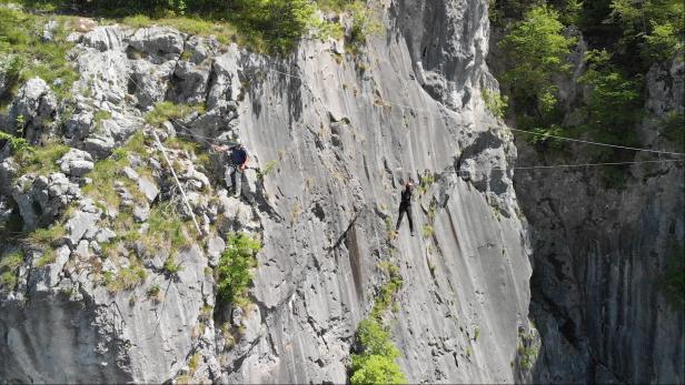 Von fliegenden Füchsen und Kärnta Låxn am Faaker See