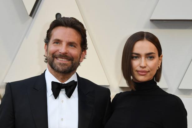 Glattgebügelt bei den SAG-Awards: Bradley Coopers Gesicht gibt Rätsel auf