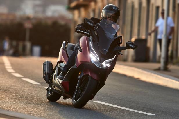 Honda Forza 125 im Test: Die Macht ist stark in ihm