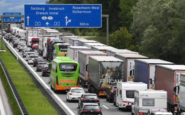 Tiroler Fahrverbote: Kampf gegen "Schleichwegerln" wird ausgedehnt