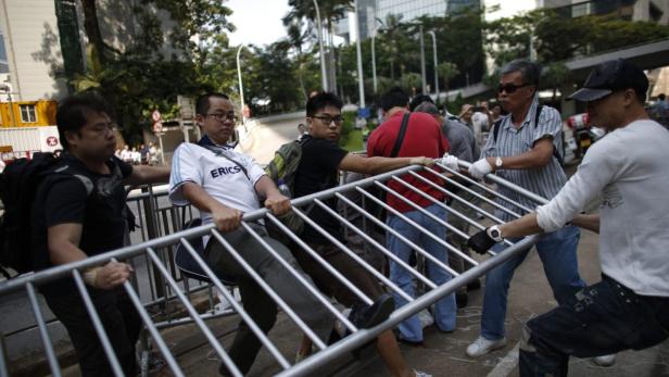 Hongkong: Vermummte boykottieren Demos
