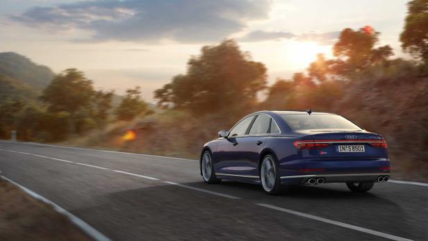 Neuer Audi S8: Hightech-Limousine mit V8-Benziner