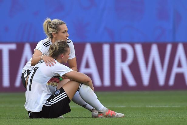 FBL-WC-2019-WOMEN-MATCH48-GER-SWE