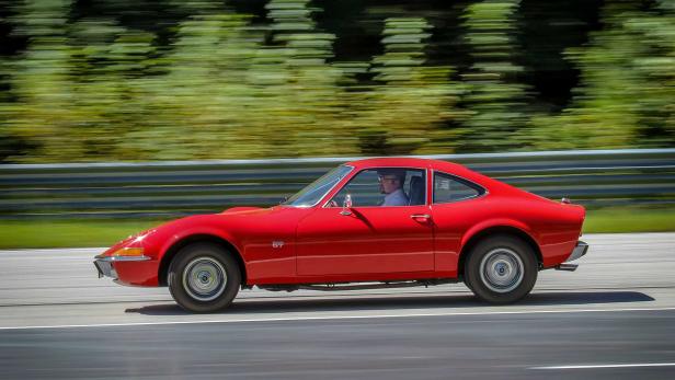 Zeitreise: Unterwegs im Opel GT von 1968