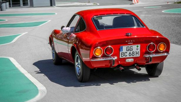 Zeitreise: Unterwegs im Opel GT von 1968