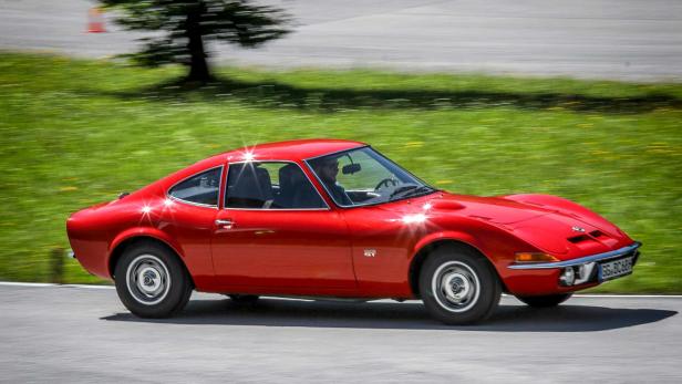 Zeitreise: Unterwegs im Opel GT von 1968