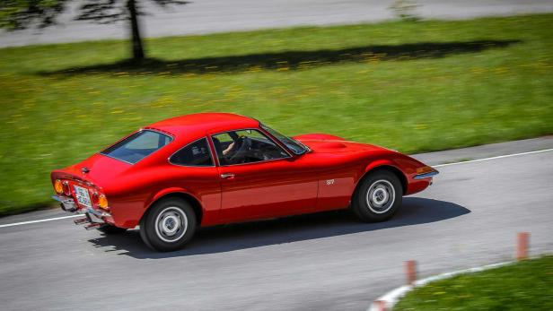 Zeitreise: Unterwegs im Opel GT von 1968