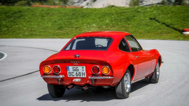 Zeitreise: Unterwegs im Opel GT von 1968