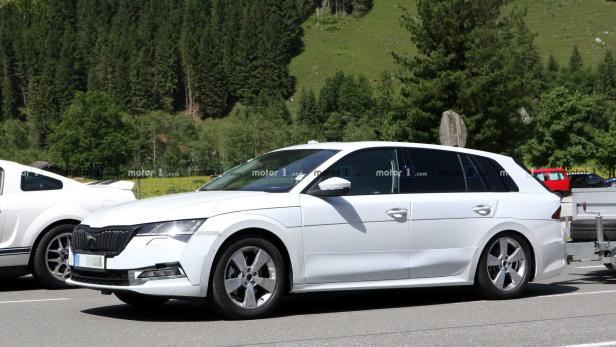 Neuer Skoda Octavia: Design-Leak im Cockpit