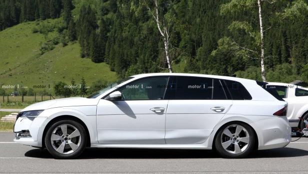 Neuer Skoda Octavia: Design-Leak im Cockpit