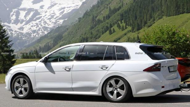 Neuer Skoda Octavia: Design-Leak im Cockpit