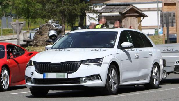 Neuer Skoda Octavia: Design-Leak im Cockpit