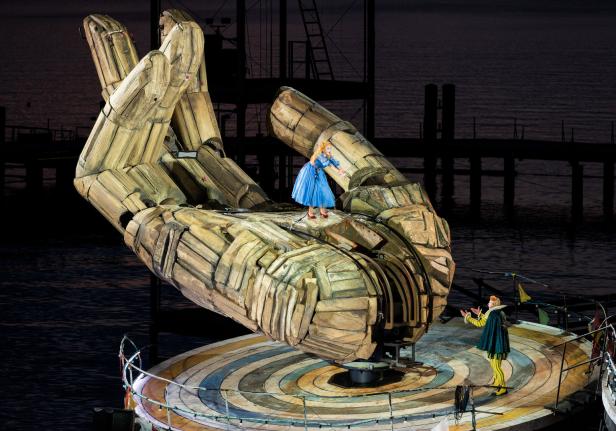 So ist der "Rigoletto" in Bregenz: Bühnenspektakel zum Staunen