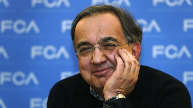 Fiat Chrysler CEO Marchionne answers questions fro Sergio Marchionne bei einer Pressekonferenz.