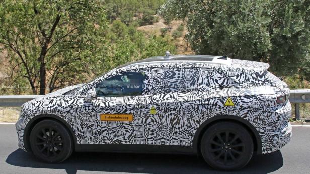 VW I.D. Crozz erstmals als Erlkönig erwischt, zeigt Serienkarosserie