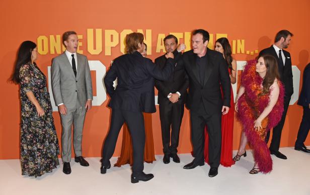 Attacke auf dem roten Teppich: Lena Dunham küsste Brad Pitt