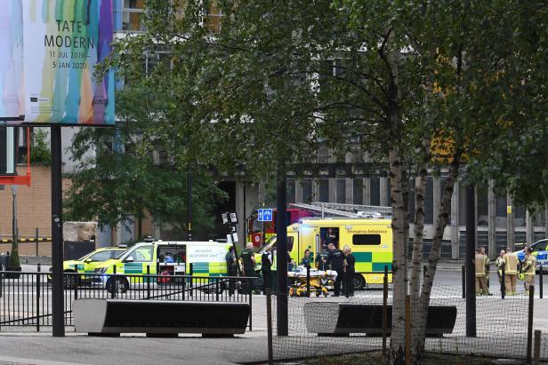 Schock in London: Jugendlicher soll Kind aus 10. Stock der Tate Modern geworfen haben